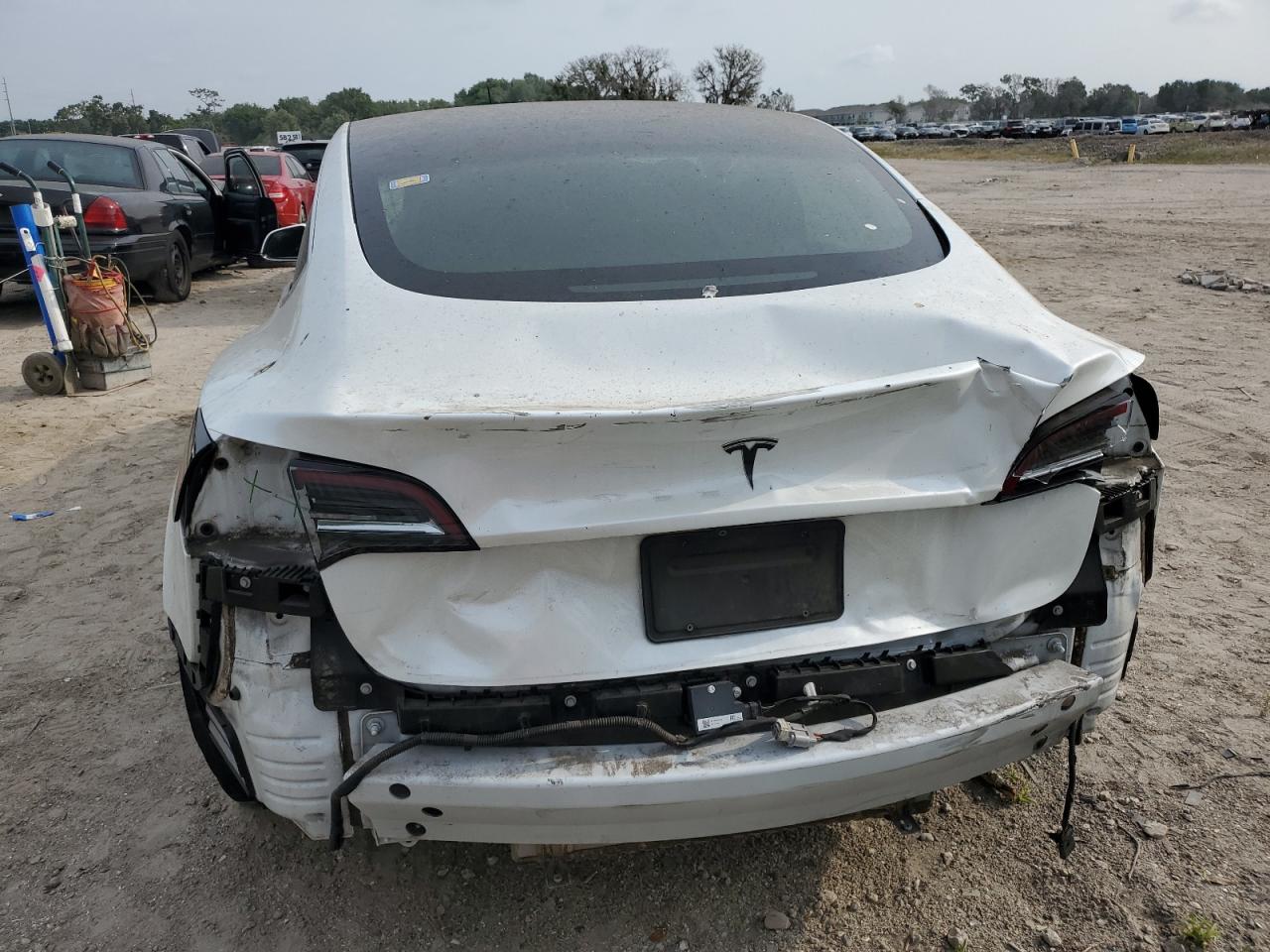 Photo 5 VIN: 5YJ3E1EA8KF314683 - TESLA MODEL 3 