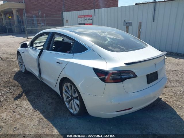 Photo 2 VIN: 5YJ3E1EA8KF323609 - TESLA MODEL 3 