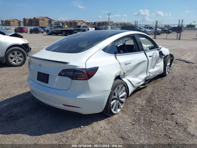 Photo 3 VIN: 5YJ3E1EA8KF323609 - TESLA MODEL 3 