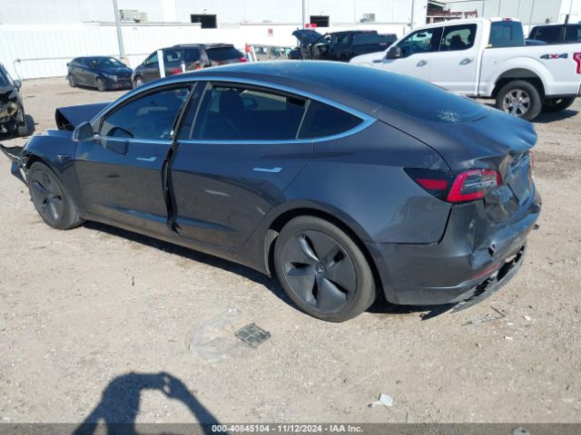 Photo 2 VIN: 5YJ3E1EA8KF400513 - TESLA MODEL 3 