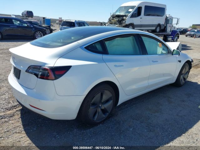 Photo 3 VIN: 5YJ3E1EA8LF633261 - TESLA MODEL 3 