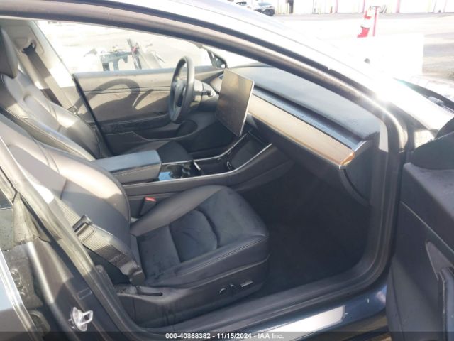 Photo 4 VIN: 5YJ3E1EA8LF644051 - TESLA MODEL 3 