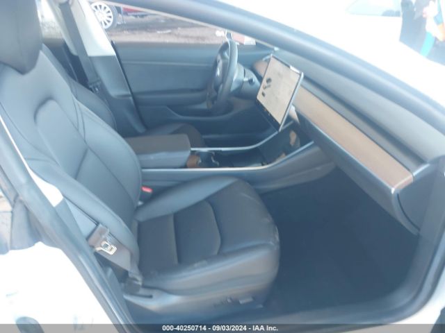 Photo 4 VIN: 5YJ3E1EA8LF740326 - TESLA MODEL 3 