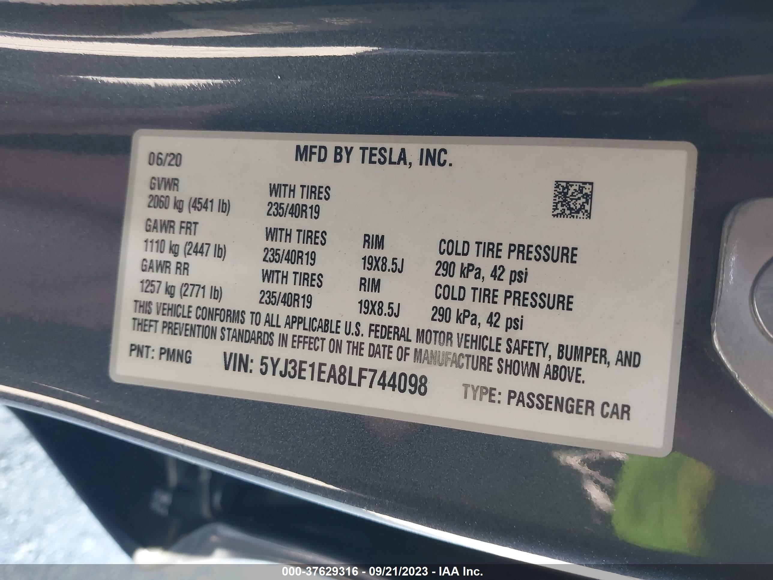 Photo 8 VIN: 5YJ3E1EA8LF744098 - TESLA MODEL 3 