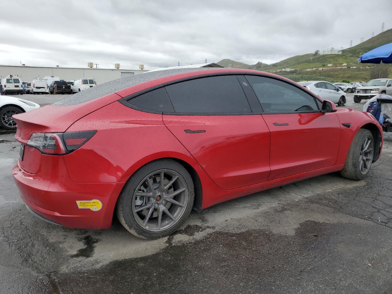 Photo 2 VIN: 5YJ3E1EA8MF030229 - TESLA MODEL 3 