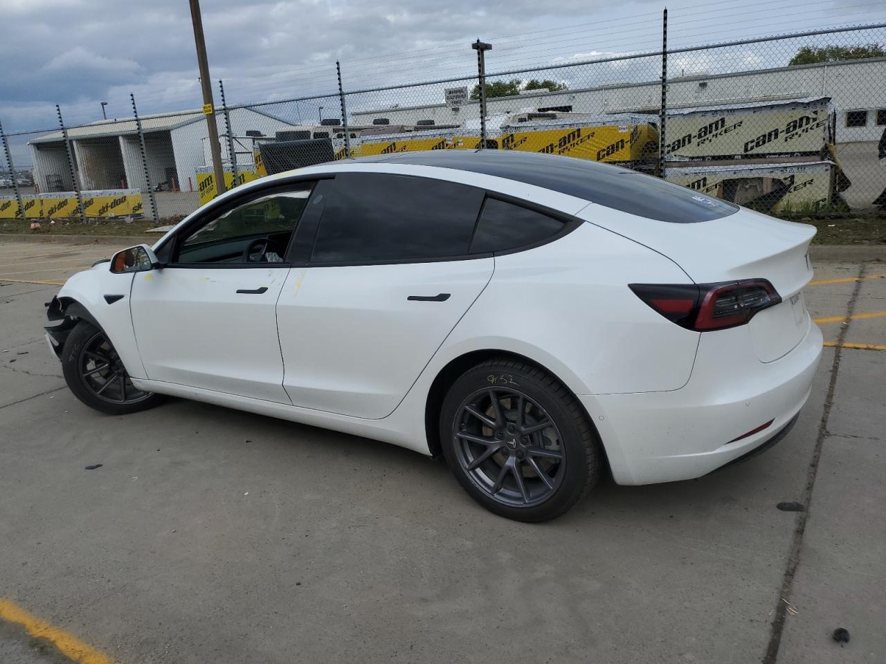 Photo 1 VIN: 5YJ3E1EA8MF077650 - TESLA MODEL 3 