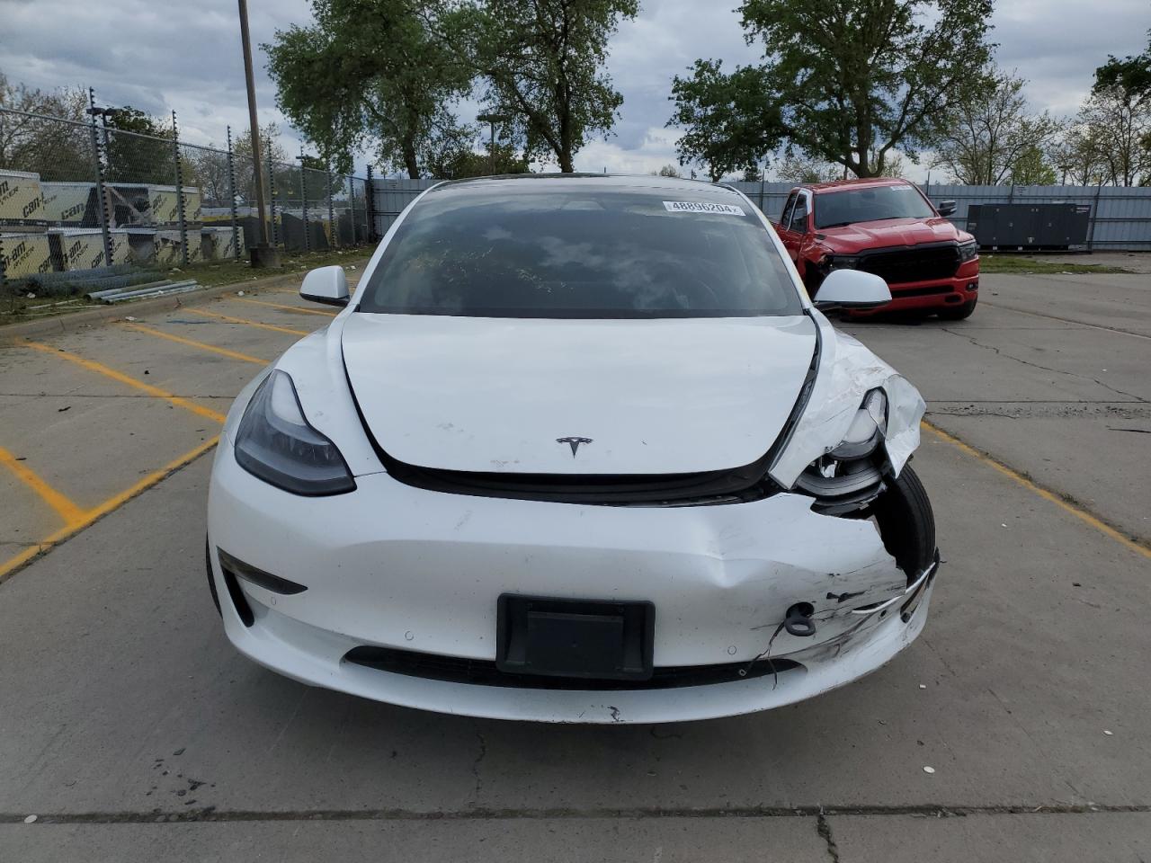 Photo 4 VIN: 5YJ3E1EA8MF077650 - TESLA MODEL 3 