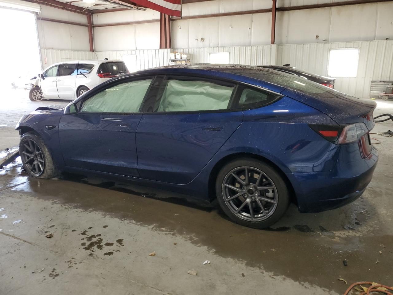 Photo 1 VIN: 5YJ3E1EA8MF092228 - TESLA MODEL 3 