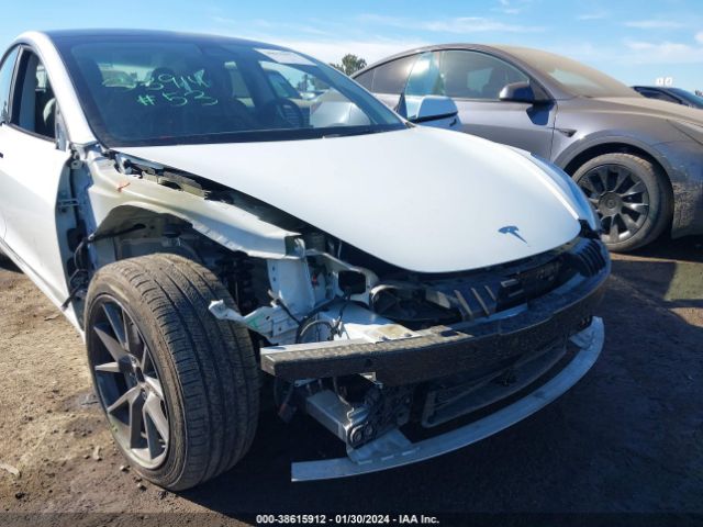 Photo 5 VIN: 5YJ3E1EA8MF098451 - TESLA MODEL 3 