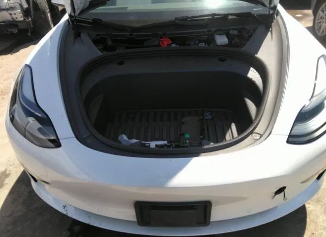 Photo 9 VIN: 5YJ3E1EA8MF098546 - TESLA MODEL 3 