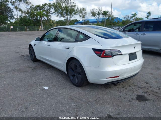 Photo 2 VIN: 5YJ3E1EA8MF852111 - TESLA MODEL 3 