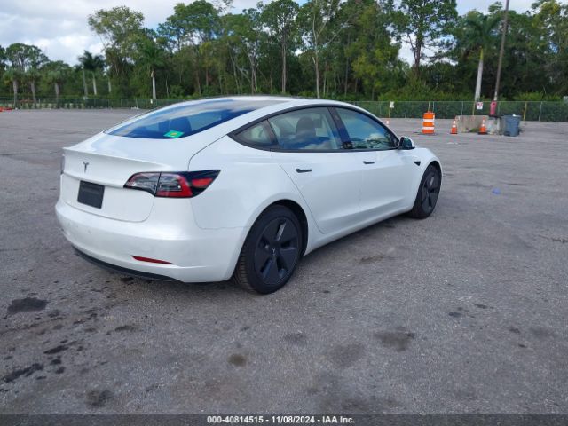 Photo 3 VIN: 5YJ3E1EA8MF852111 - TESLA MODEL 3 