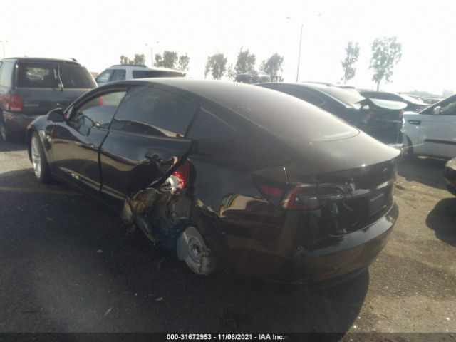 Photo 2 VIN: 5YJ3E1EA8MF982583 - TESLA MODEL 3 