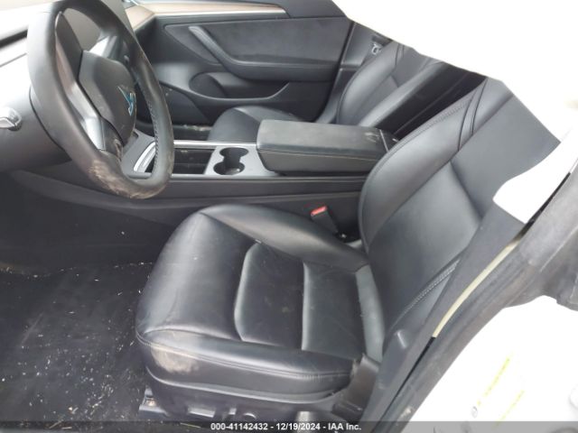 Photo 4 VIN: 5YJ3E1EA8NF101561 - TESLA MODEL 3 