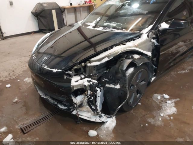 Photo 5 VIN: 5YJ3E1EA8NF345937 - TESLA MODEL 3 