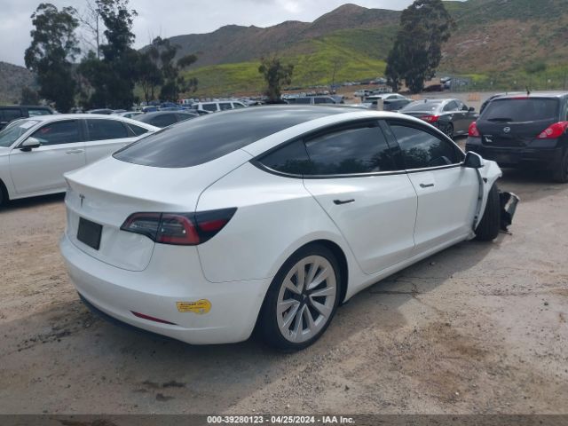 Photo 3 VIN: 5YJ3E1EA8NF358333 - TESLA MODEL 3 