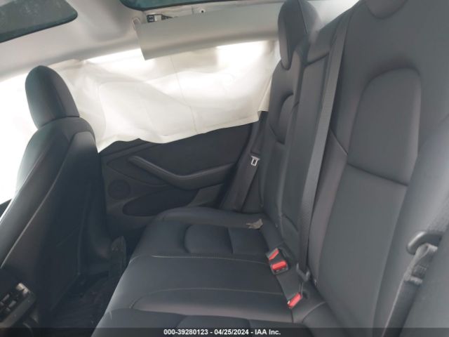 Photo 7 VIN: 5YJ3E1EA8NF358333 - TESLA MODEL 3 