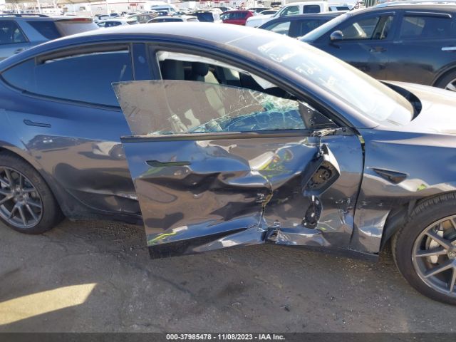 Photo 5 VIN: 5YJ3E1EA8PF399791 - TESLA MODEL 3 