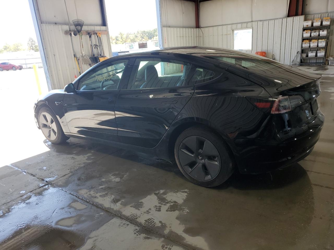 Photo 1 VIN: 5YJ3E1EA8PF438122 - TESLA MODEL 3 