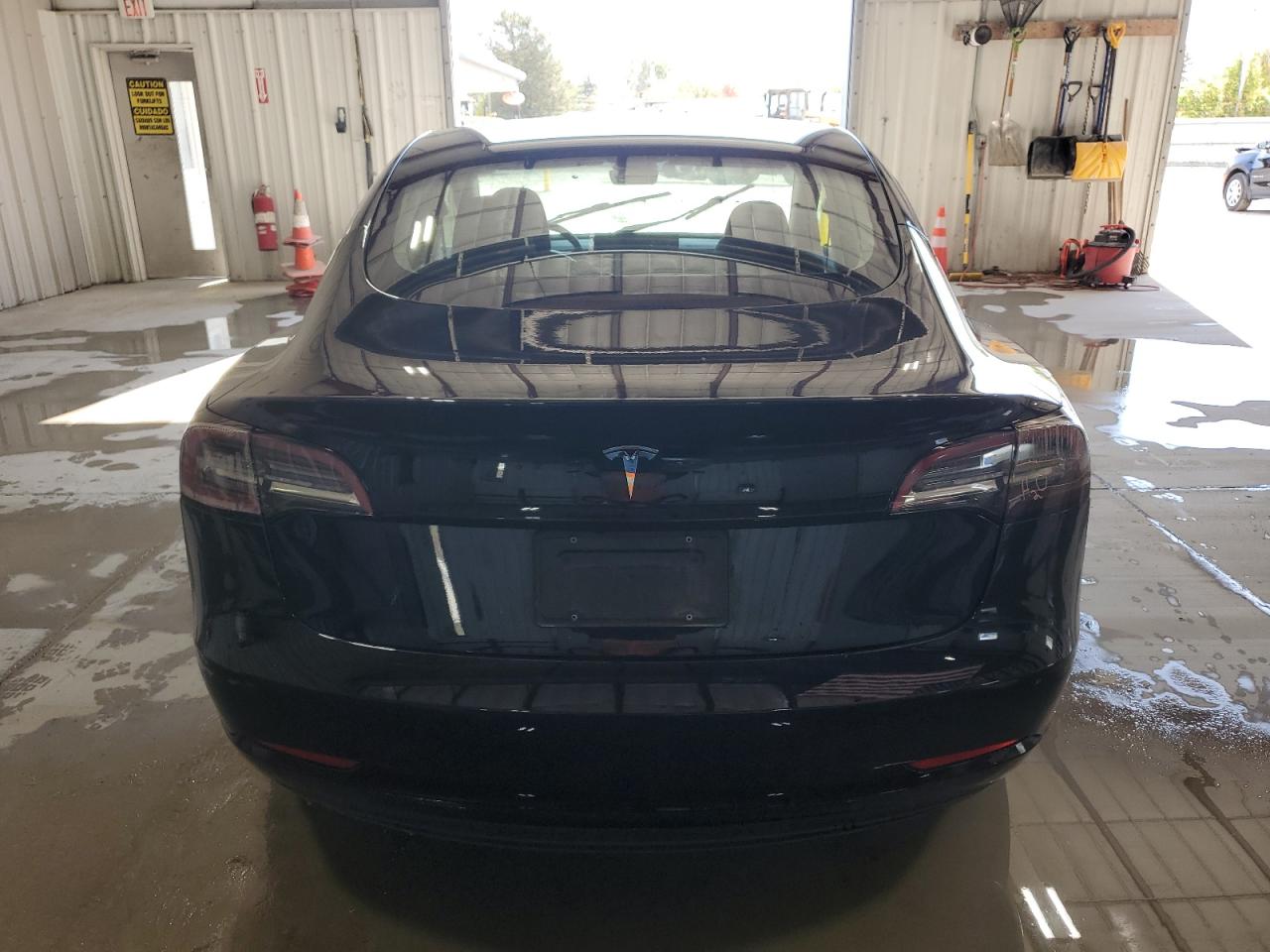 Photo 5 VIN: 5YJ3E1EA8PF438122 - TESLA MODEL 3 