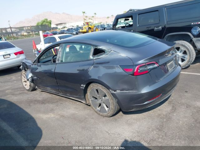 Photo 2 VIN: 5YJ3E1EA8PF462596 - TESLA MODEL 3 