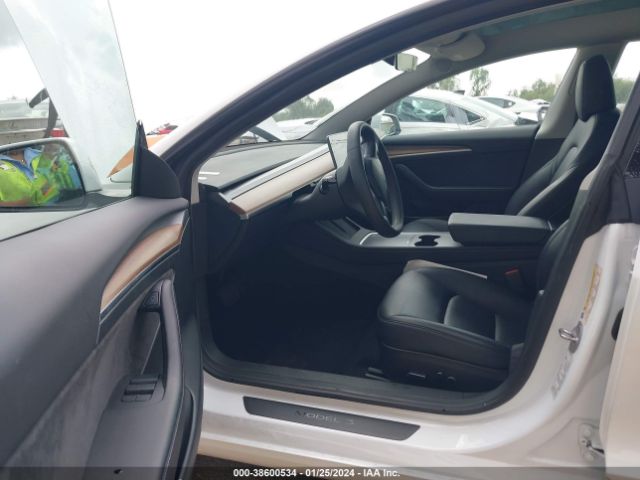 Photo 4 VIN: 5YJ3E1EA8PF486784 - TESLA MODEL 3 