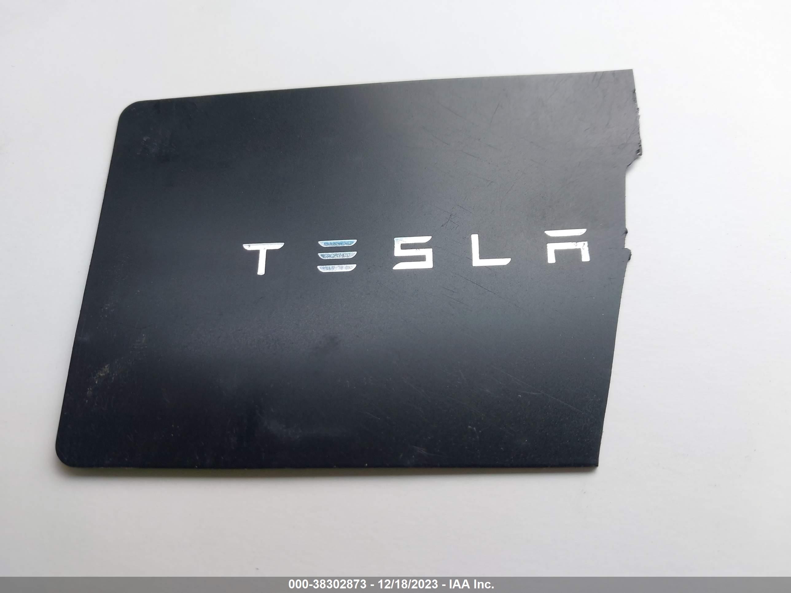 Photo 8 VIN: 5YJ3E1EA8PF494335 - TESLA MODEL 3 