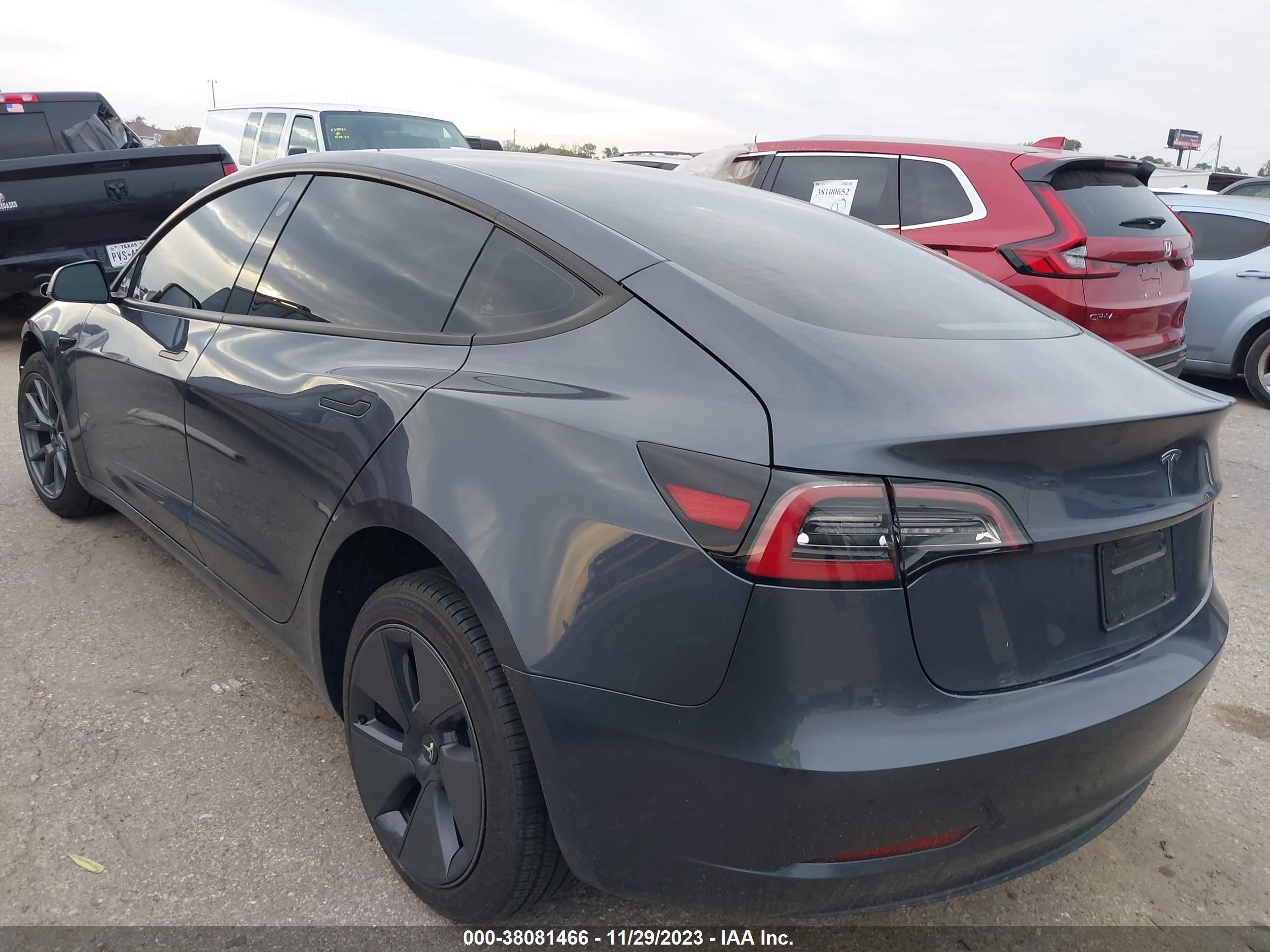 Photo 2 VIN: 5YJ3E1EA8PF542447 - TESLA MODEL 3 