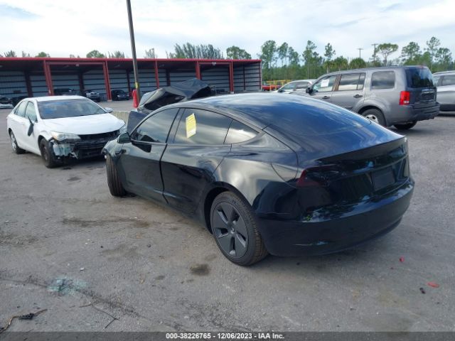 Photo 2 VIN: 5YJ3E1EA8PF572712 - TESLA MODEL 3 