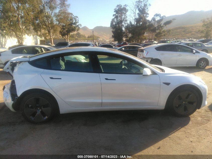 Photo 12 VIN: 5YJ3E1EA8PF587145 - TESLA MODEL 3 