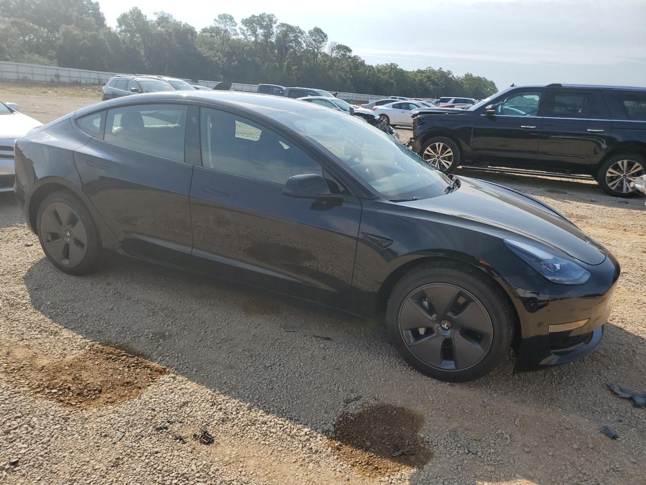 Photo 3 VIN: 5YJ3E1EA8PF607443 - TESLA MODEL 3 