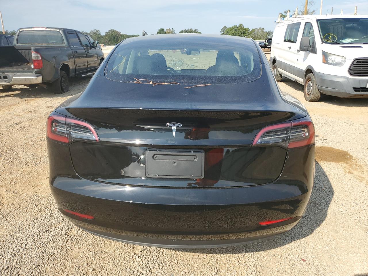 Photo 5 VIN: 5YJ3E1EA8PF607443 - TESLA MODEL 3 