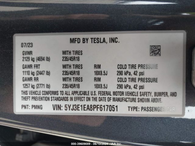 Photo 8 VIN: 5YJ3E1EA8PF617051 - TESLA MODEL 3 