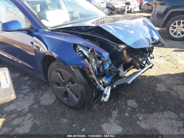 Photo 5 VIN: 5YJ3E1EA8PF622041 - TESLA MODEL 3 