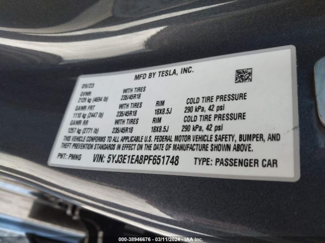 Photo 8 VIN: 5YJ3E1EA8PF651748 - TESLA MODEL 3 