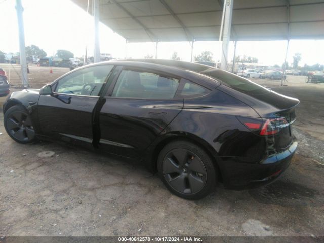 Photo 2 VIN: 5YJ3E1EA8PF651992 - TESLA MODEL 3 