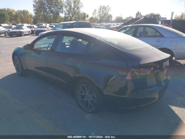 Photo 2 VIN: 5YJ3E1EA8PF661387 - TESLA MODEL 3 