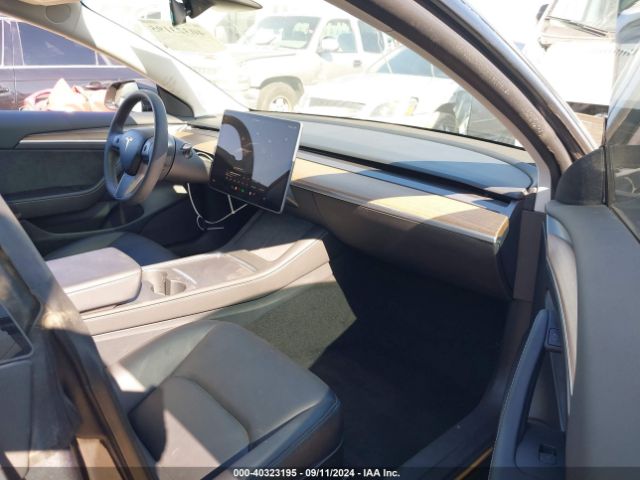 Photo 4 VIN: 5YJ3E1EA8PF691361 - TESLA MODEL 3 