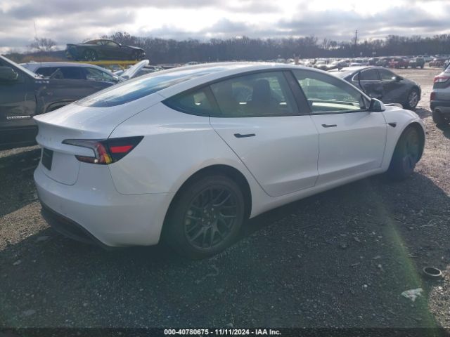 Photo 3 VIN: 5YJ3E1EA8RF786196 - TESLA MODEL 3 