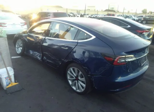 Photo 2 VIN: 5YJ3E1EA9HF002557 - TESLA MODEL 3 