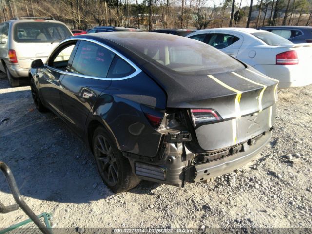 Photo 2 VIN: 5YJ3E1EA9JF002757 - TESLA MODEL 3 