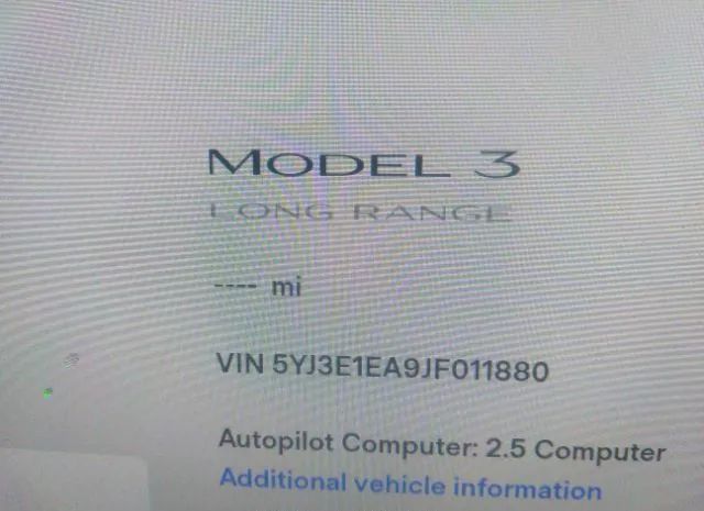 Photo 6 VIN: 5YJ3E1EA9JF011880 - TESLA MODEL 3 