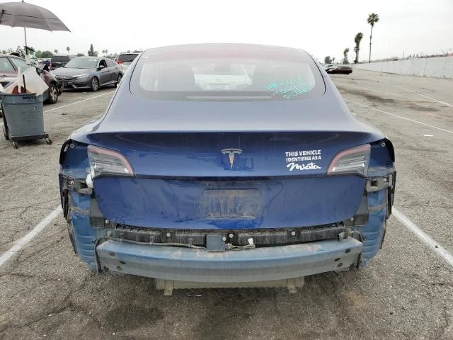 Photo 5 VIN: 5YJ3E1EA9JF013743 - TESLA MODEL 3 