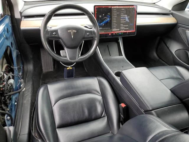 Photo 7 VIN: 5YJ3E1EA9JF013743 - TESLA MODEL 3 