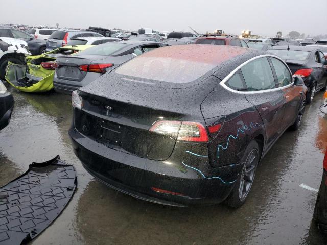 Photo 2 VIN: 5YJ3E1EA9JF018599 - TESLA MODEL 3 