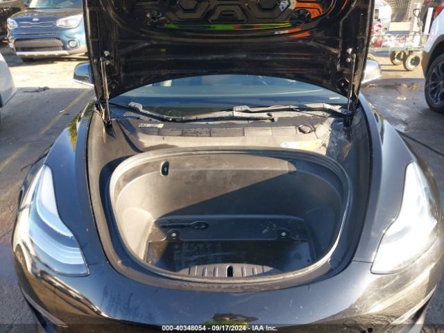 Photo 9 VIN: 5YJ3E1EA9JF020823 - TESLA MODEL 3 