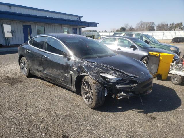 Photo 0 VIN: 5YJ3E1EA9JF030414 - TESLA MODEL 3 