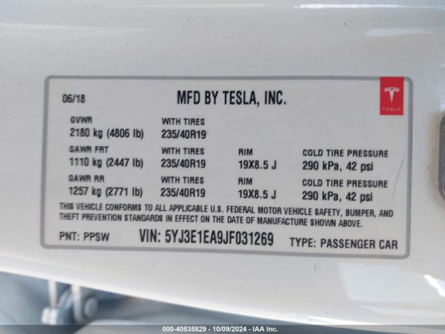 Photo 8 VIN: 5YJ3E1EA9JF031269 - TESLA MODEL 3 