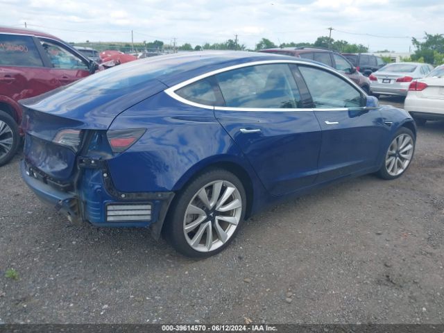 Photo 3 VIN: 5YJ3E1EA9JF059864 - TESLA MODEL 3 