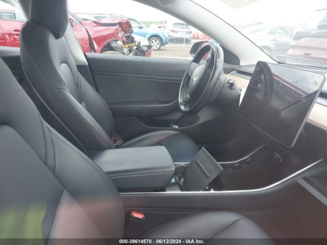 Photo 4 VIN: 5YJ3E1EA9JF059864 - TESLA MODEL 3 